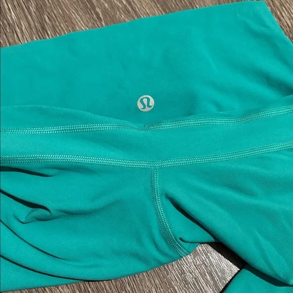 Lululemon align 25” leggings high rise - Picture 4 of 5